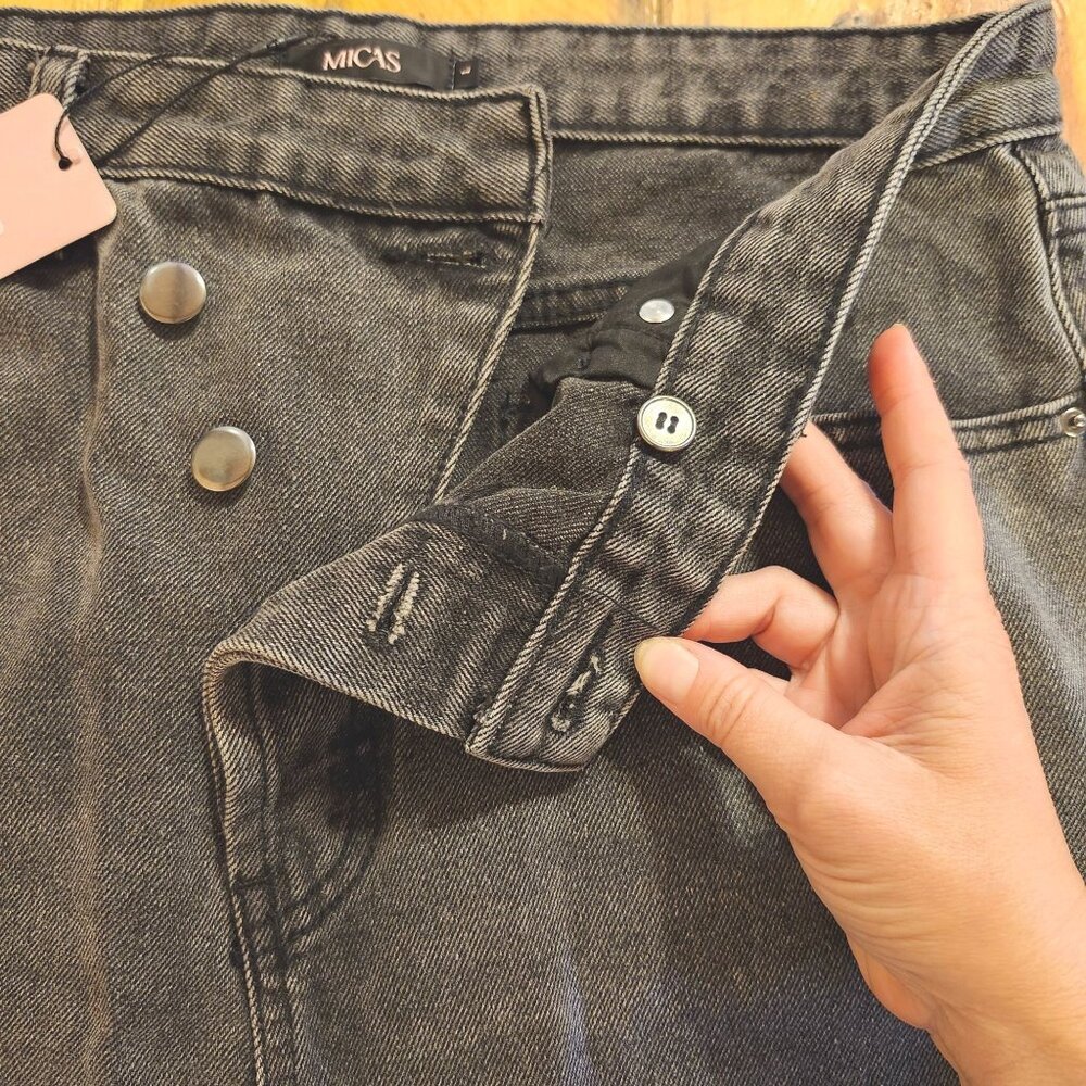 Micas Women's Size Large Asymmetric Waist Straight Leg Jeans Dark Grey New - Picture 4 of 10